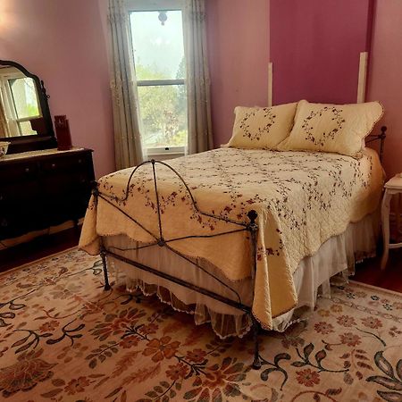 Downen House Bed & Breakfast 普韦布洛 外观 照片