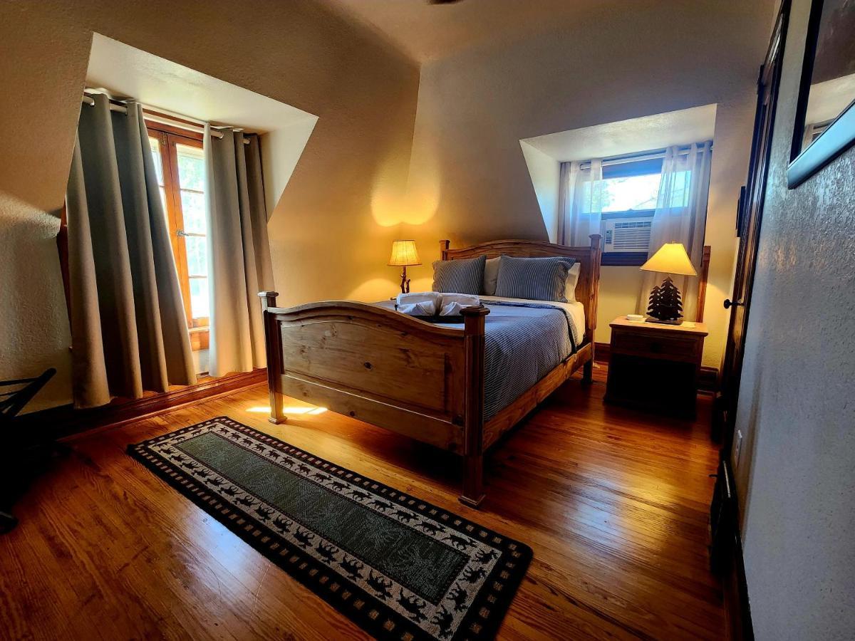 Downen House Bed & Breakfast 普韦布洛 外观 照片