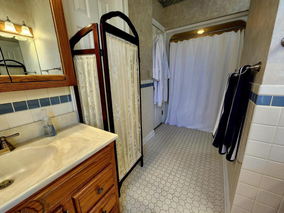 Downen House Bed & Breakfast 普韦布洛 外观 照片